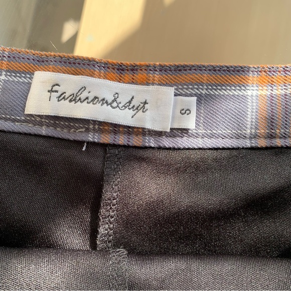 PLAID TENNIS SKIRT - Picture 9 of 9